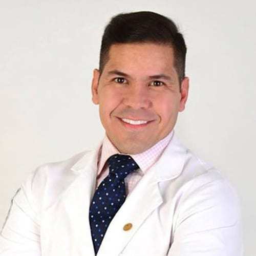 camilo-betancourt-plus-odontologia